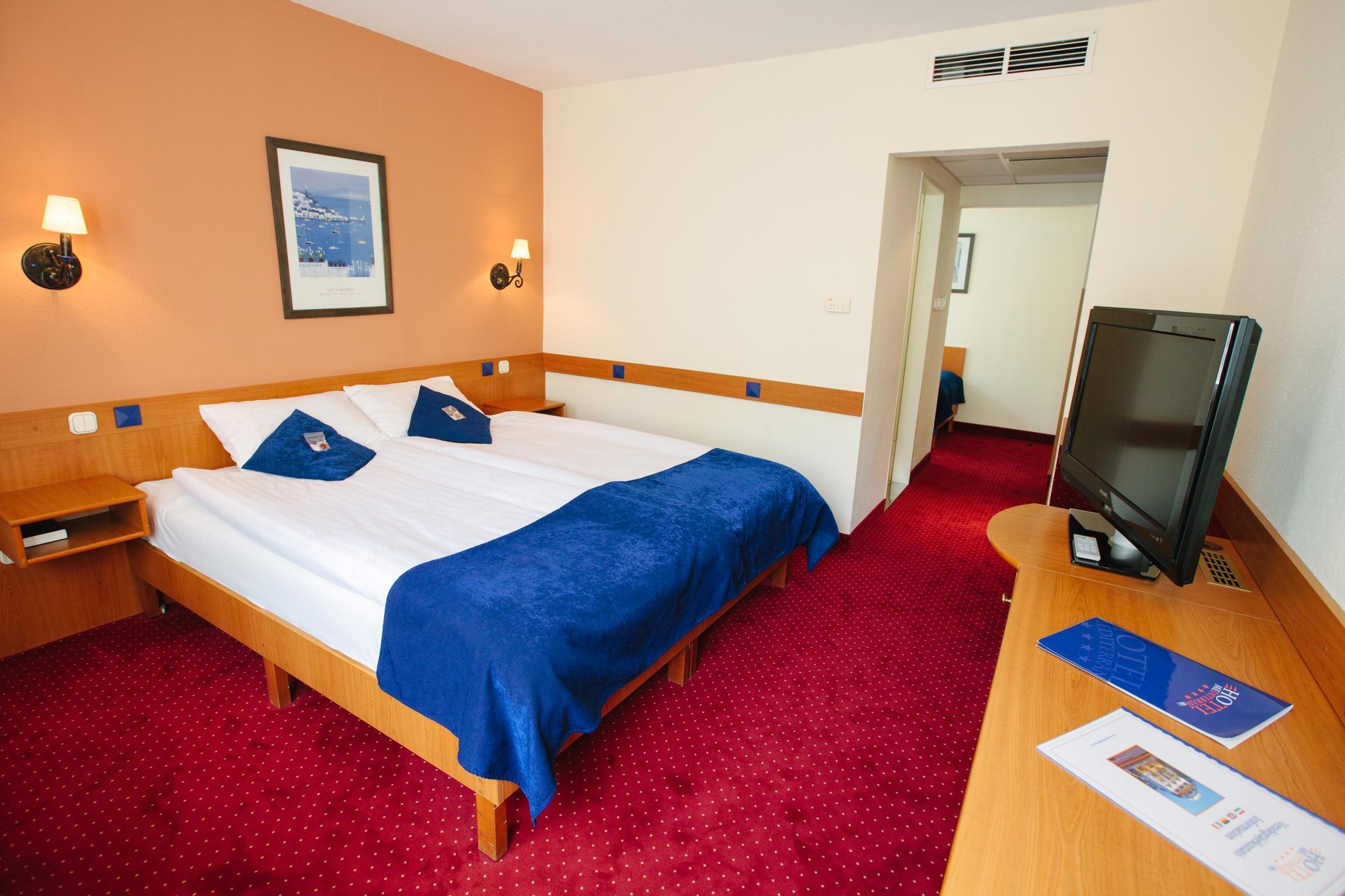 Hotel Mediterran Βουδαπέστη Εξωτερικό φωτογραφία
