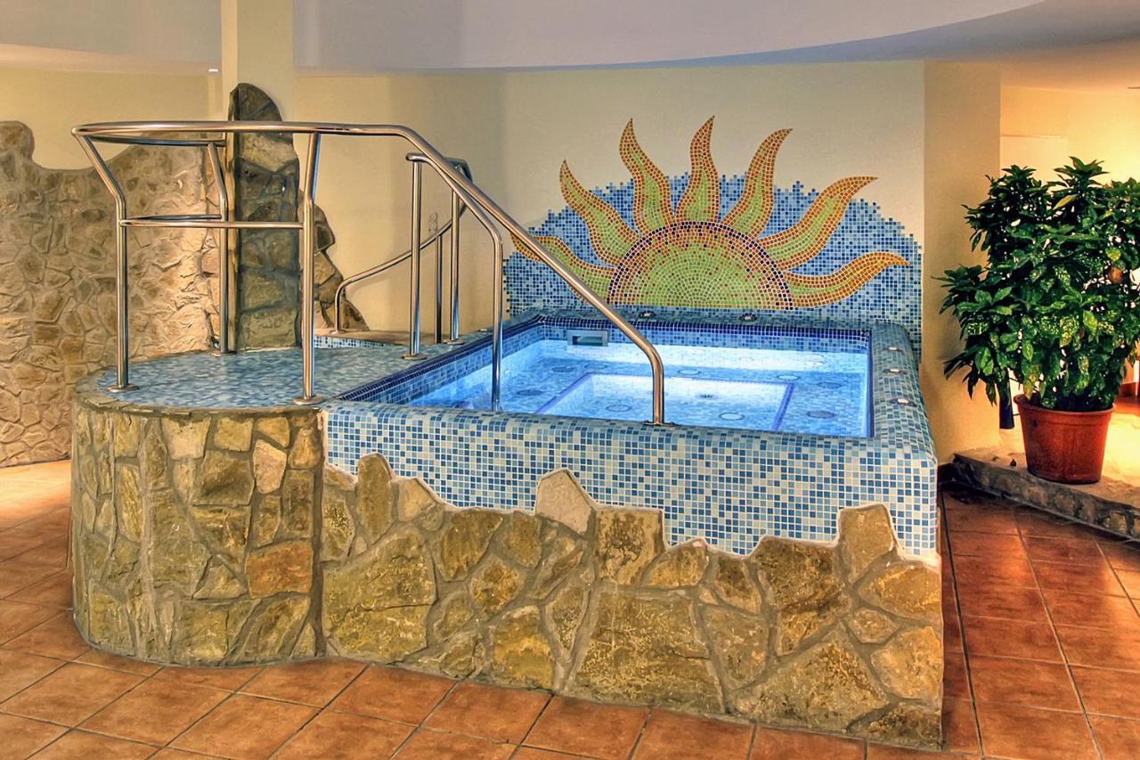 Hotel Mediterran Βουδαπέστη Εξωτερικό φωτογραφία