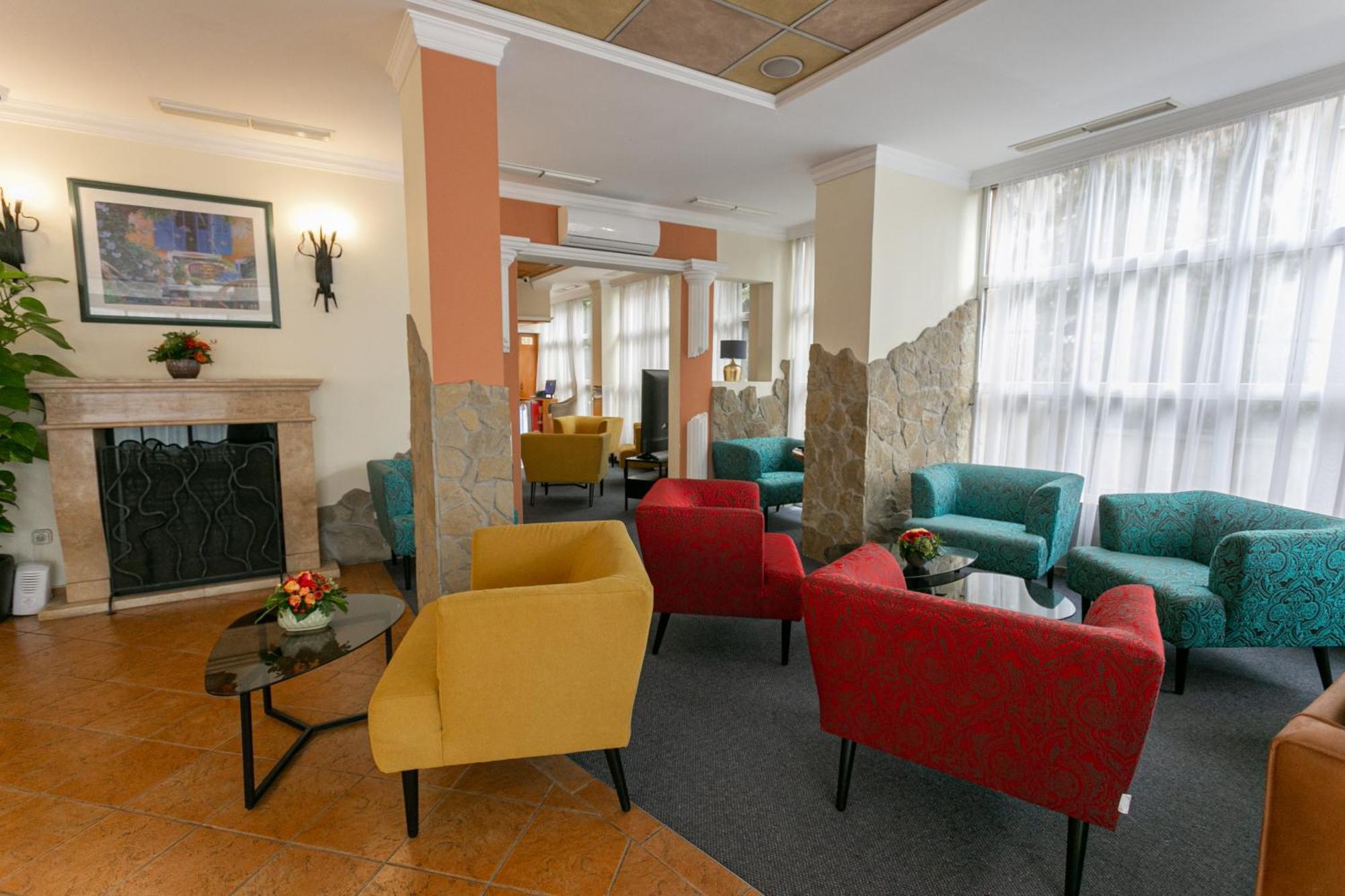 Hotel Mediterran Βουδαπέστη Εξωτερικό φωτογραφία